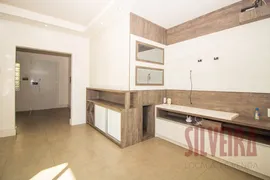 Casa com 3 Quartos para alugar, 160m² no Menino Deus, Porto Alegre - Foto 2