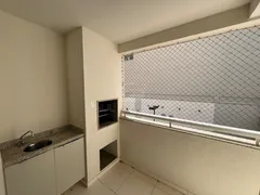 Apartamento com 3 Quartos para alugar, 74m² no Gleba Fazenda Palhano, Londrina - Foto 6