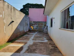 Casa com 3 Quartos à venda, 220m² no Vila Marumby, Maringá - Foto 8