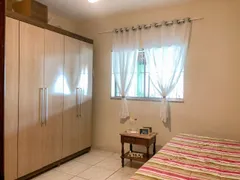 Casa com 4 Quartos à venda, 210m² no Castelandia, Serra - Foto 14