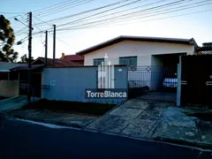 Casa com 6 Quartos à venda, 200m² no Uvaranas, Ponta Grossa - Foto 2