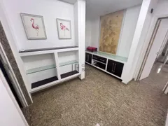 Apartamento com 4 Quartos para alugar, 297m² no Pitangueiras, Guarujá - Foto 22