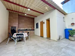 Casa com 3 Quartos à venda, 175m² no Cabral, Contagem - Foto 19