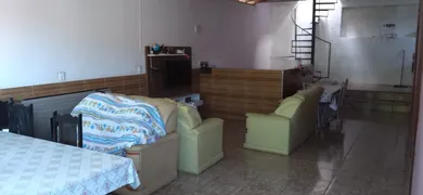 Casa com 4 Quartos à venda, 234m² no Industrial, Contagem - Foto 3