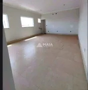 Galpão / Depósito / Armazém para alugar, 380m² no Jardim Esplanada, Uberaba - Foto 6