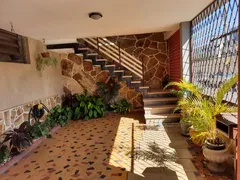 Casa com 3 Quartos à venda, 268m² no Carlos Prates, Belo Horizonte - Foto 12