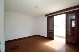 Casa com 1 Quarto à venda, 405m² no Tarumã, Curitiba - Foto 29