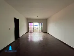Apartamento com 3 Quartos à venda, 140m² no Centro, Araruama - Foto 2