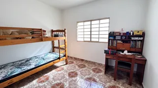 Casa de Condomínio com 5 Quartos à venda, 232m² no Jardim América, Goiânia - Foto 22