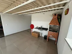 Apartamento com 2 Quartos para alugar, 55m² no Trindade, São Gonçalo - Foto 13