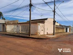 Casa com 3 Quartos à venda, 250m² no Parque São Geraldo, Uberaba - Foto 2