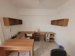 Conjunto Comercial / Sala para alugar, 28m² no Centro, Uberlândia - Foto 8