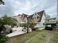Casa com 5 Quartos à venda, 321m² no Praia do Pecado, Macaé - Foto 1