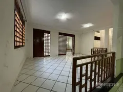 Casa Comercial com 3 Quartos para venda ou aluguel, 238m² no Centro, Campina Grande - Foto 16