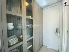 Apartamento com 3 Quartos para alugar, 140m² no Centro, Balneário Camboriú - Foto 8