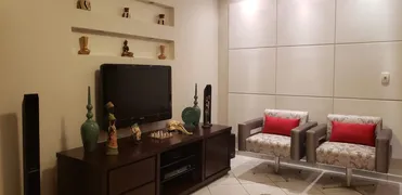 Sobrado com 3 Quartos à venda, 140m² no Jardim Helena Maria, Guarujá - Foto 2