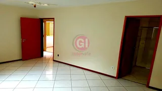 Casa com 3 Quartos à venda, 200m² no Residencial Sitio Santo Antonio, Taubaté - Foto 27