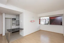Apartamento com 2 Quartos à venda, 70m² no São João, Porto Alegre - Foto 1