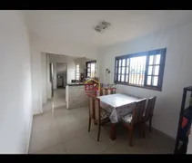 Casa com 3 Quartos à venda, 200m² no Conjunto Habitacional Antonio Bovolenta, Mogi das Cruzes - Foto 3