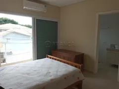 Casa de Condomínio com 4 Quartos à venda, 307m² no Jardim Coleginho, Jacareí - Foto 30