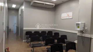 Conjunto Comercial / Sala para alugar, 479m² no Centro Histórico, Porto Alegre - Foto 6