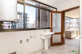 Cobertura com 3 Quartos para venda ou aluguel, 331m² no Petrópolis, Porto Alegre - Foto 59