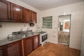 Casa com 4 Quartos à venda, 218m² no Fátima, Canoas - Foto 6