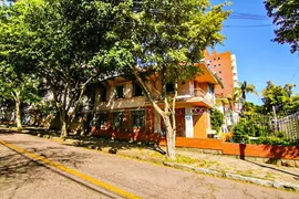 Casa com 4 Quartos à venda, 341m² no Petrópolis, Porto Alegre - Foto 5