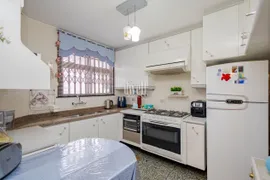 Sobrado com 3 Quartos à venda, 225m² no Água Verde, Curitiba - Foto 23