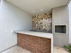 Casa com 3 Quartos à venda, 211m² no Santa Mônica, Uberlândia - Foto 9