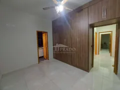 Casa Comercial com 4 Quartos para alugar, 335m² no Centro, Ibiporã - Foto 16