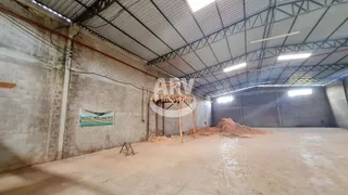 Galpão / Depósito / Armazém para alugar, 700m² no Barnabe, Gravataí - Foto 7