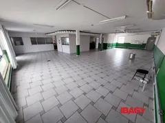 Loja / Salão / Ponto Comercial para alugar, 1000m² no Roçado, São José - Foto 2