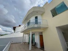 Casa com 4 Quartos à venda, 440m² no Central Parque, Contagem - Foto 8