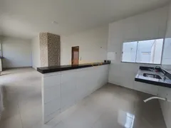 Casa com 3 Quartos à venda, 220m² no Centro, Araguari - Foto 12