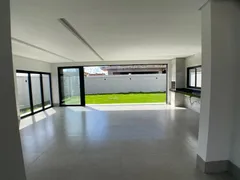 Casa de Condomínio com 3 Quartos à venda, 176m² no Residencial Parqville Jacaranda, Aparecida de Goiânia - Foto 3