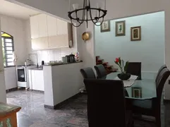 Casa com 3 Quartos à venda, 220m² no Xangri-lá, Contagem - Foto 4