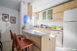 Sobrado com 3 Quartos à venda, 152m² no Três Figueiras, Porto Alegre - Foto 4