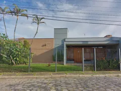 Casa com 3 Quartos à venda, 380m² no Jardim Siesta, Jacareí - Foto 1