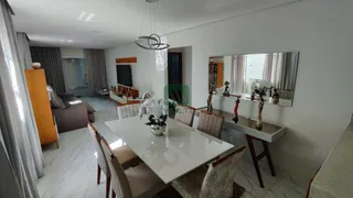 Casa com 3 Quartos à venda, 174m² no Planalto, Uberlândia - Foto 4