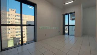 Conjunto Comercial / Sala para alugar, 84m² no Centro, Caxias do Sul - Foto 8