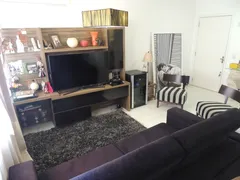 Apartamento com 2 Quartos à venda, 66m² no Partenon, Porto Alegre - Foto 1