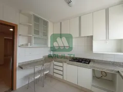 Apartamento com 3 Quartos à venda, 100m² no Copacabana, Uberlândia - Foto 4