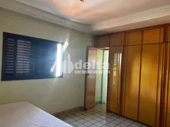 Casa com 4 Quartos à venda, 450m² no Fundinho, Uberlândia - Foto 19