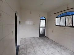 Casa com 3 Quartos para alugar, 216m² no Realengo, Rio de Janeiro - Foto 17