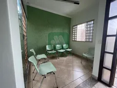 Casa com 1 Quarto para alugar, 133m² no Luizote de Freitas, Uberlândia - Foto 1