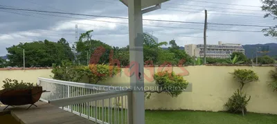 Casa com 3 Quartos à venda, 177m² no Pontal de Santa Marina, Caraguatatuba - Foto 25