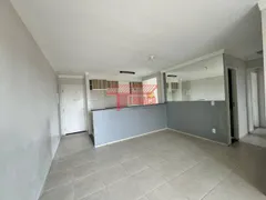 Apartamento com 3 Quartos para alugar, 74m² no Vila Helena, Santo André - Foto 2