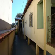 Casa com 3 Quartos à venda, 226m² no Santa Cruz, Belo Horizonte - Foto 6