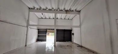 Galpão / Depósito / Armazém para alugar, 400m² no Cidade Ademar, São Paulo - Foto 2